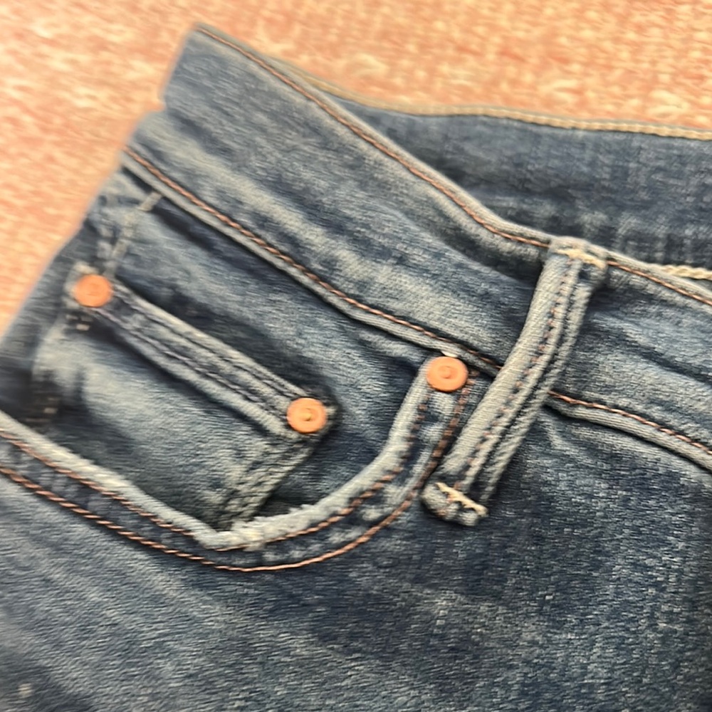 MOTHER The Insider Crop Step Chew jeans - Picture 6 of 12